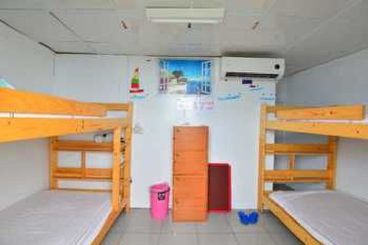 Room 16 of 21
