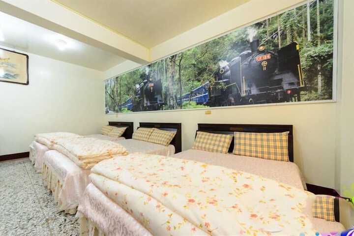 Room 3 of 19