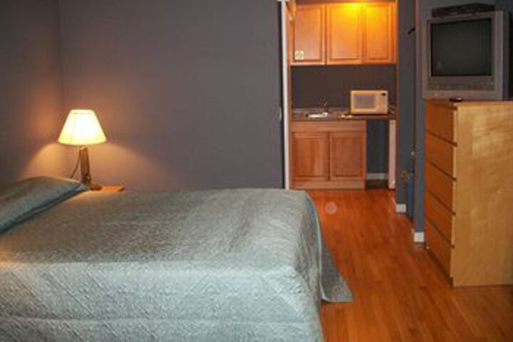 Room 16 of 23