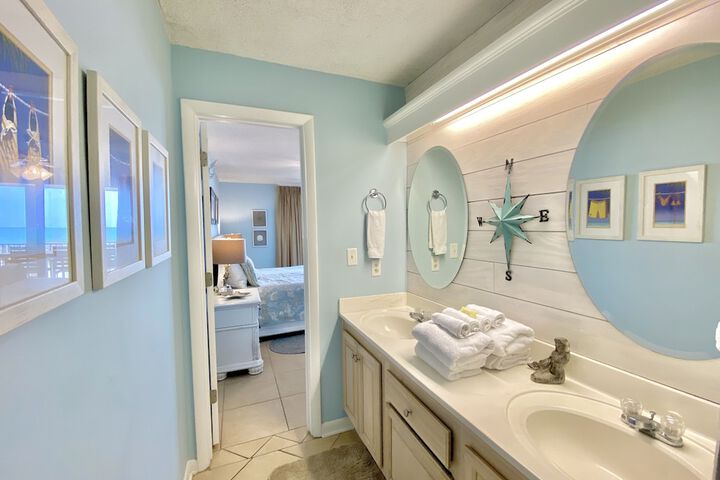 Room 14 of 20