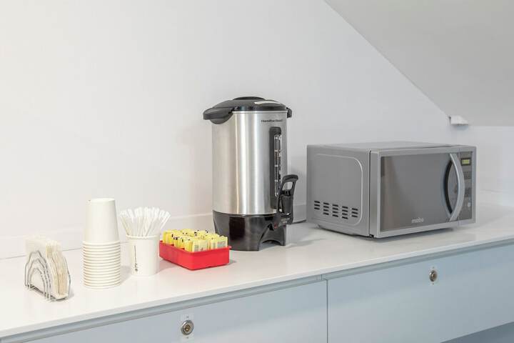 Breakfast/Coffee Service 9 of 13