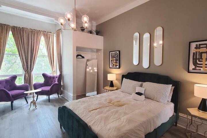 Room 14 of 181