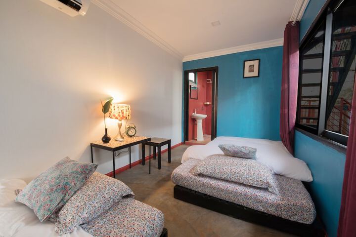 Room 5 of 30