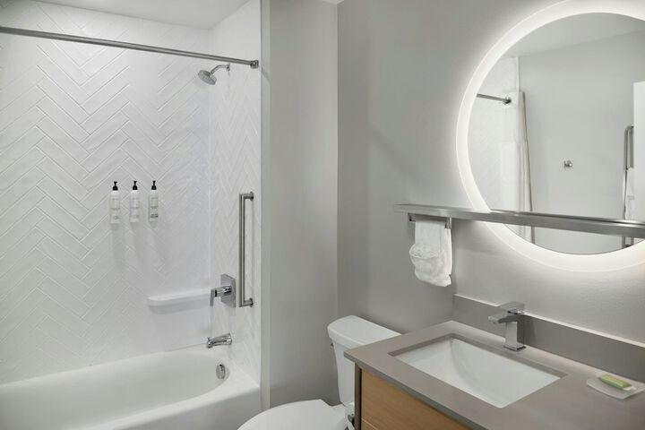 Room 20 of 34