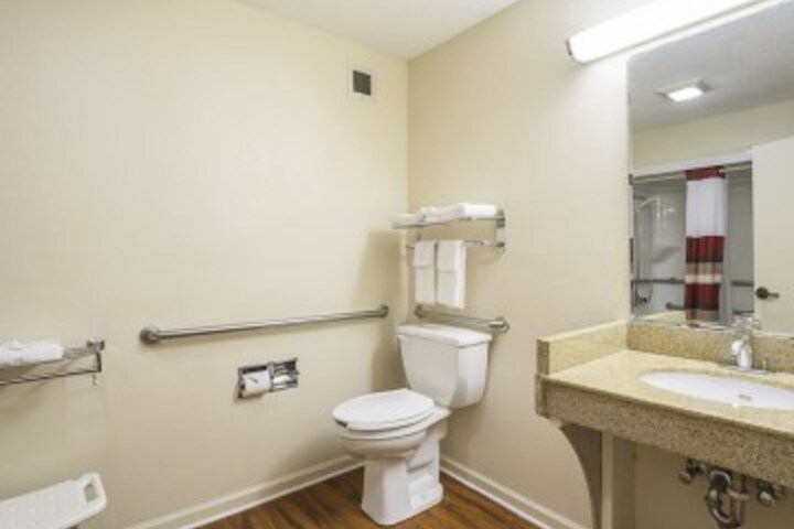Suite 30 of 47