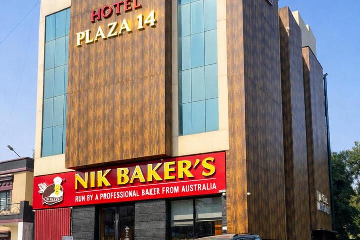 Hotel Plaza 14 Jammu Near Railway Station