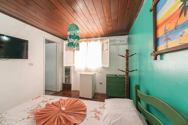 Room 5 of 41