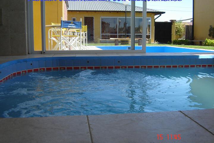 Pool 13 of 33