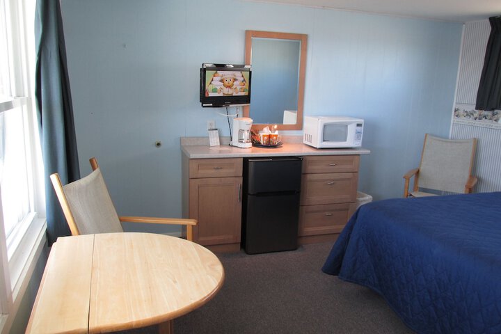 Room 32 of 55