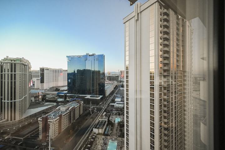 Hotel View 432 of 438