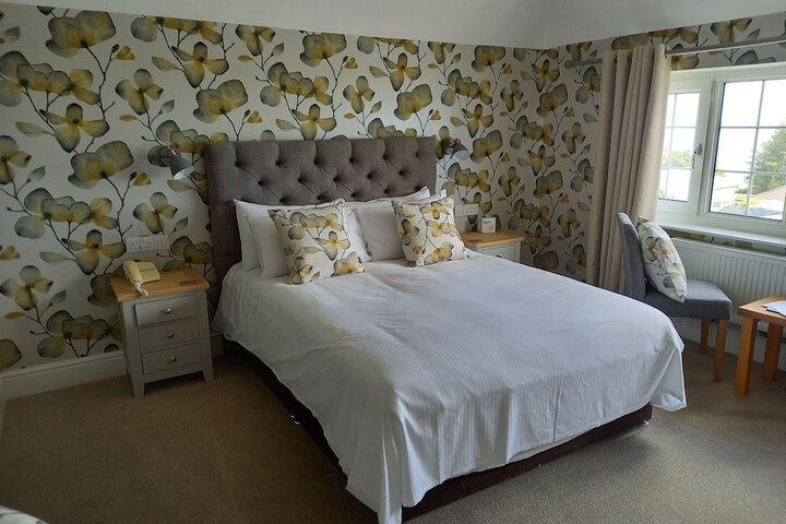 Room 50 of 82