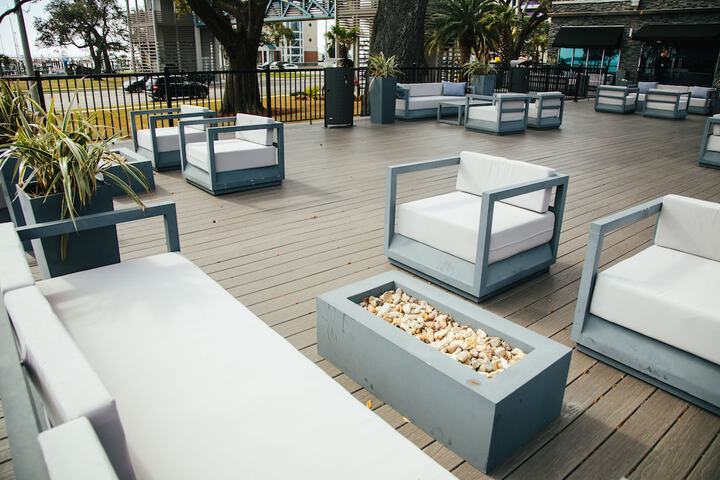 Sundeck