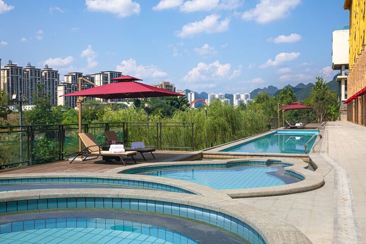 Sundeck 41 of 43
