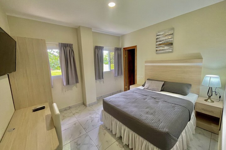 Room 19 of 80