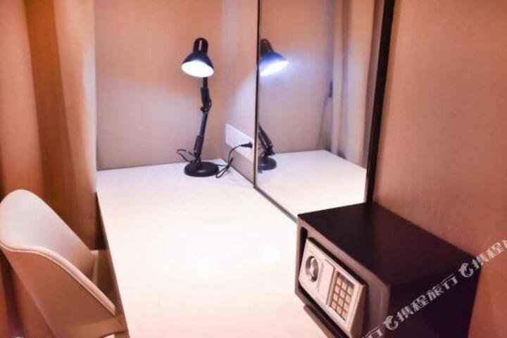 Easetel (Foshan Ronggui Fenghuangwan)