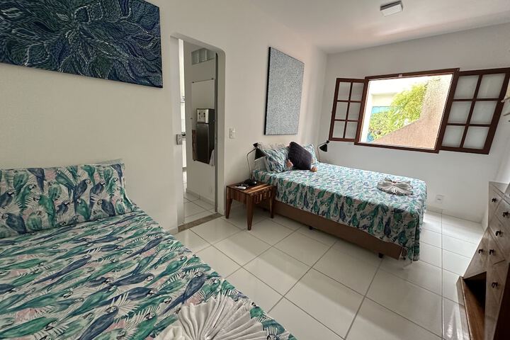 Room 43 of 180
