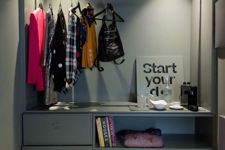 Room 15 of 53