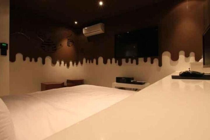 General 16 of 20