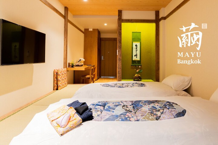 Room 40 of 85