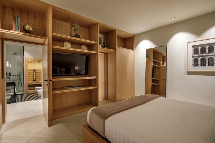 Room 92 of 289