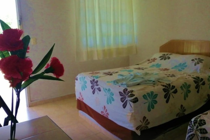 Room 5 of 50