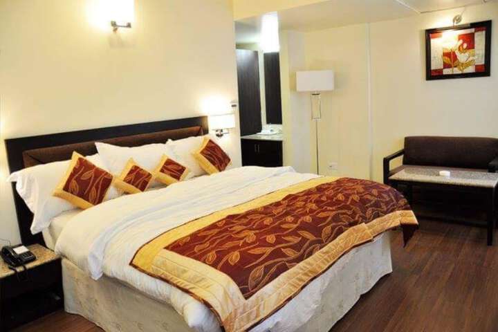 Room 5 of 22