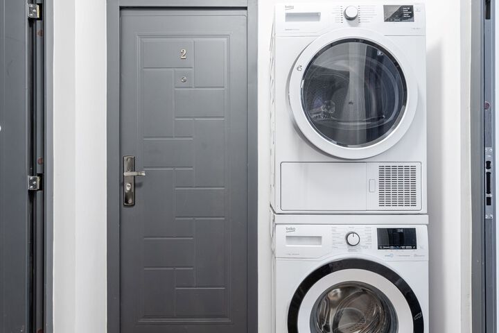 Laundry 8 of 57