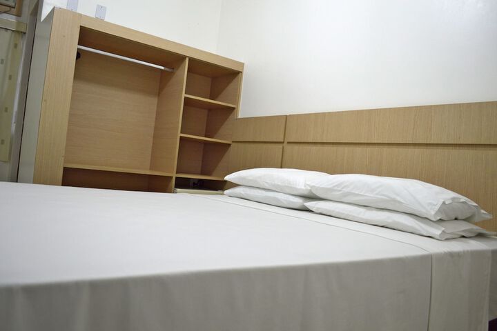 Room 35 of 57
