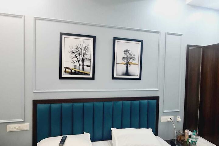 Room 17 of 39