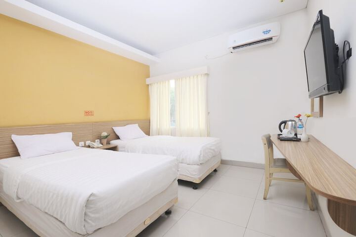 Room 6 of 29