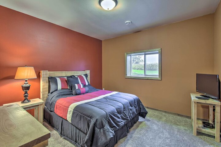 Room 3 of 44