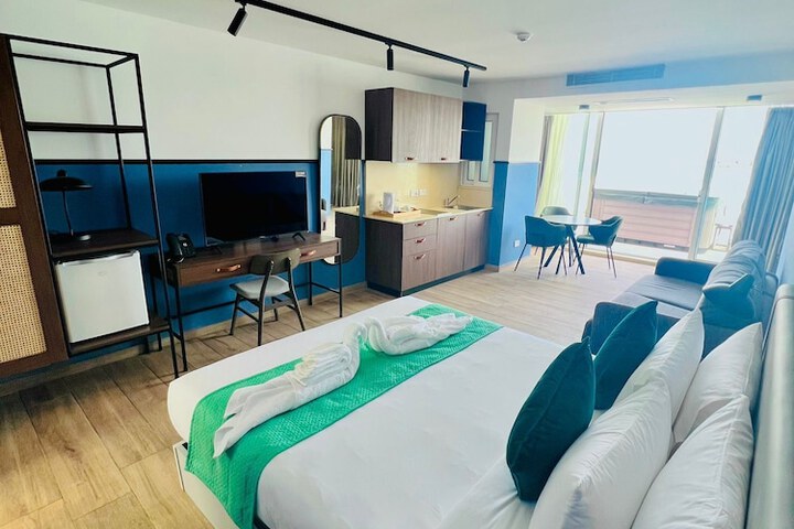 Room 13 of 58