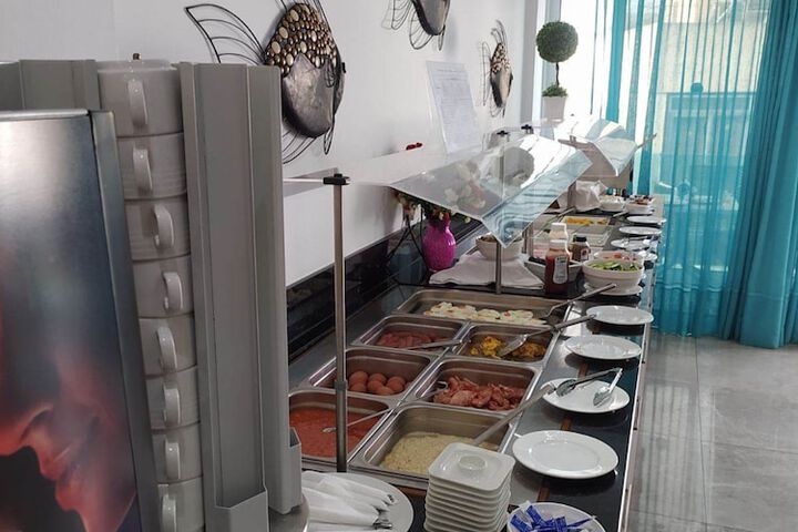 Dining 50 of 57