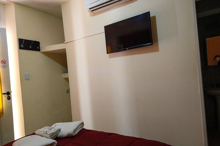 Room 21 of 77