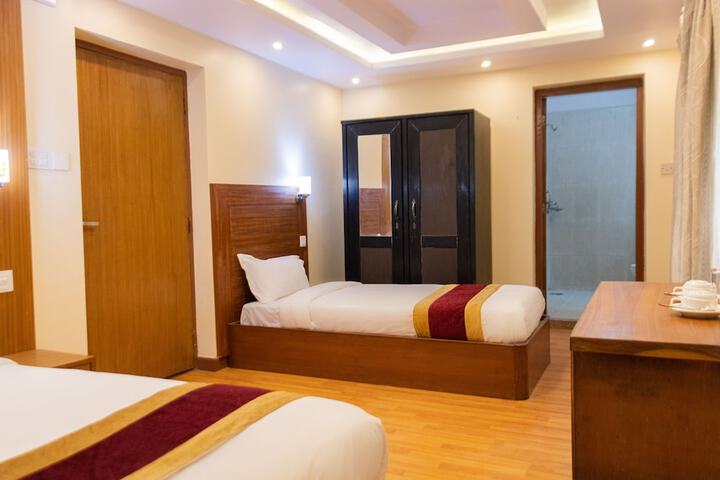 Room 15 of 22