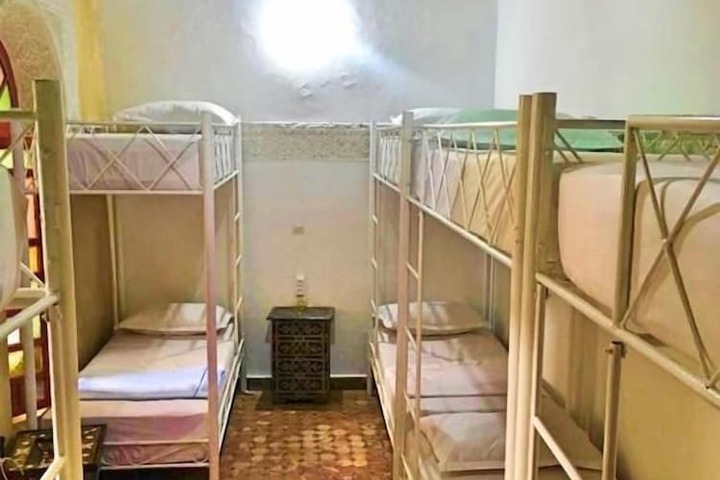 Room 5 of 38