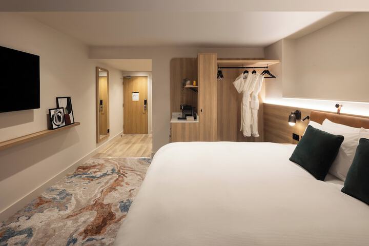 Room 39 of 178
