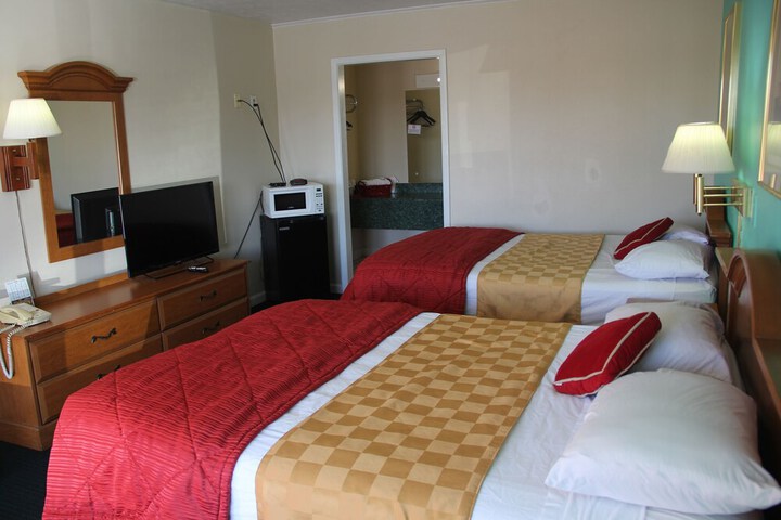 Room 9 of 21