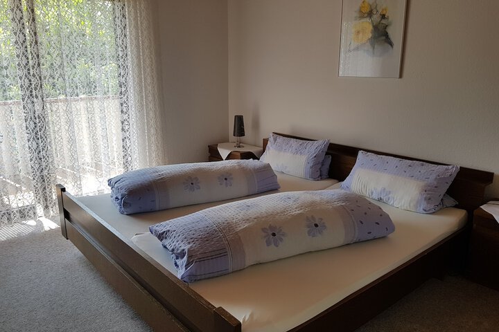 Room 2 of 17
