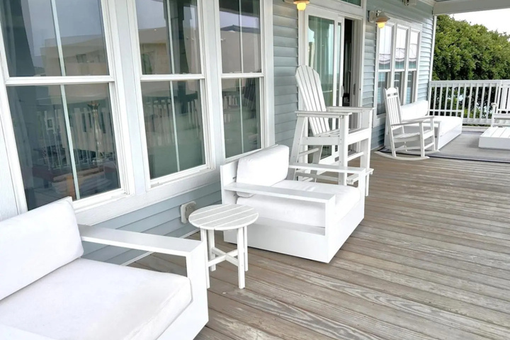 Terrace/Patio 6 of 17