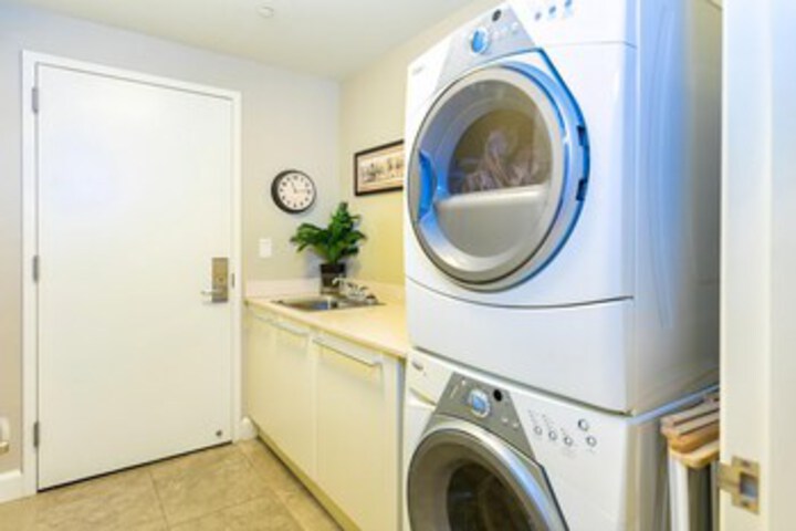 Laundry 105 of 278