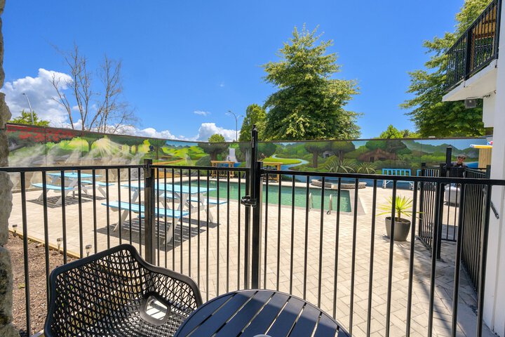 Terrace/Patio 101 of 165