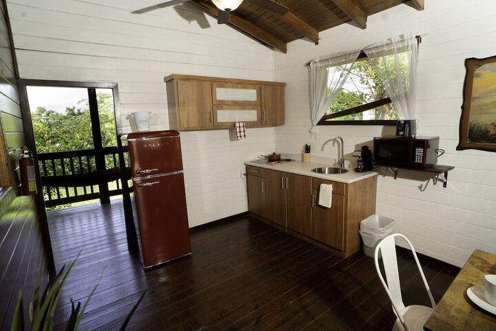Private kitchenette