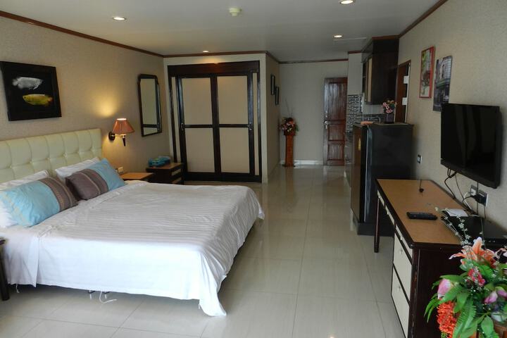 Room 7 of 259