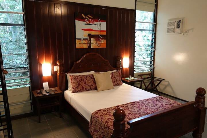 Room 4 of 48