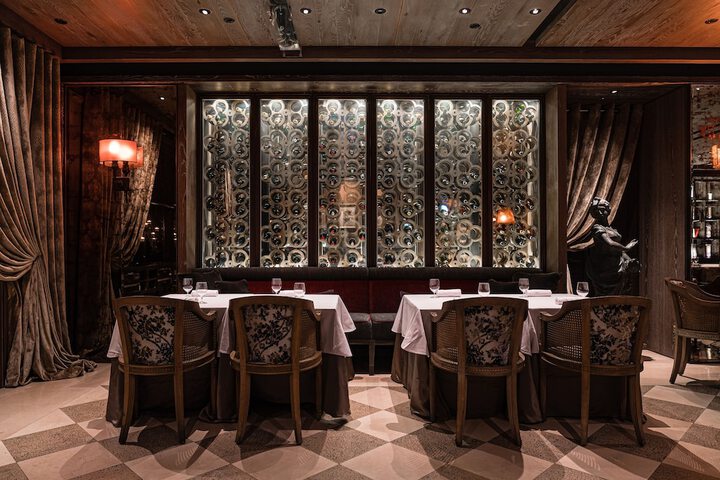 Dining 81 of 133