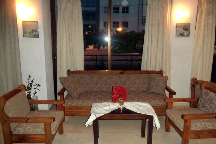 Guest Lobby