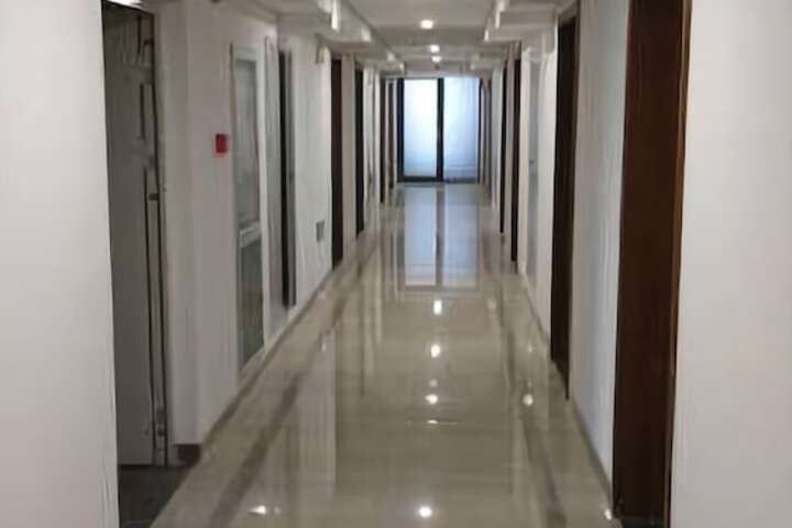 Ballroom/Hall 3 of 26