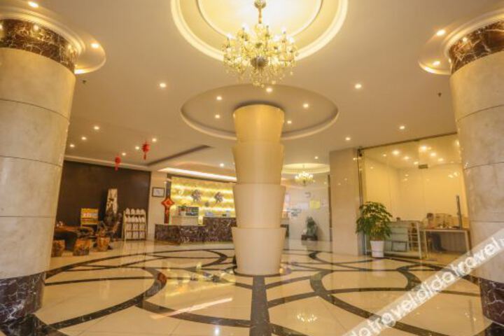 Hotel Interior 15 of 32