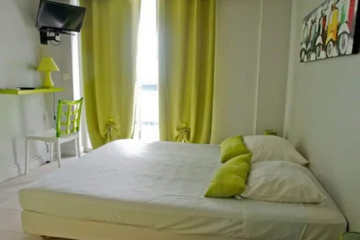 Room 29 of 93